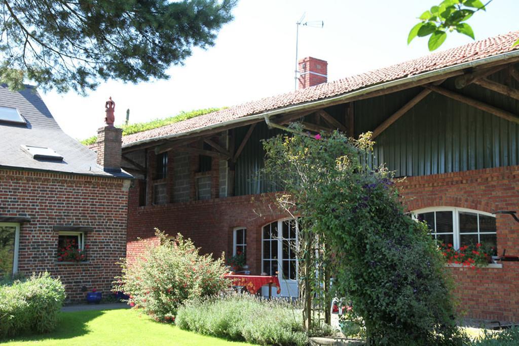 Bed and Breakfast La Citadelle D'Hututu Avesnes-sur-Helpe Exterior foto
