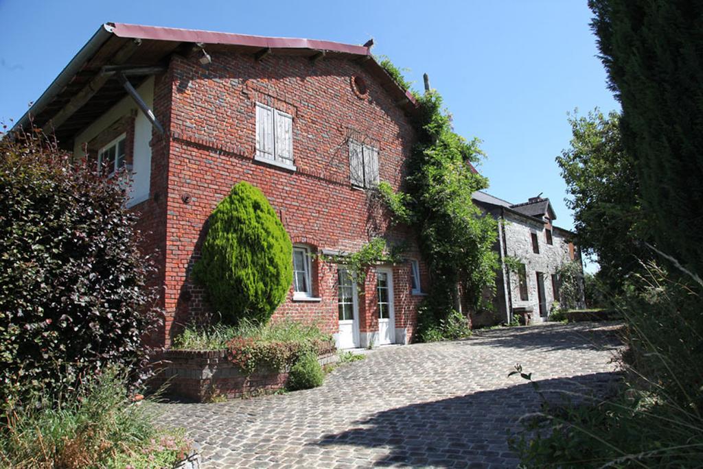 Bed and Breakfast La Citadelle D'Hututu Avesnes-sur-Helpe Exterior foto